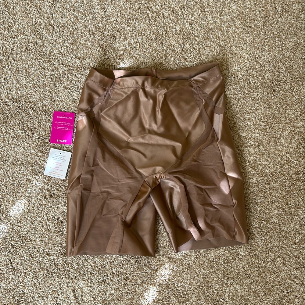 BRAND NEW spanx